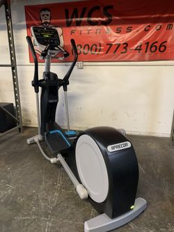 Precor 835 Ver. 2 Elliptical