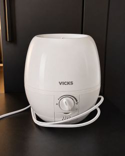 Vicks Cool Mist Humidifier