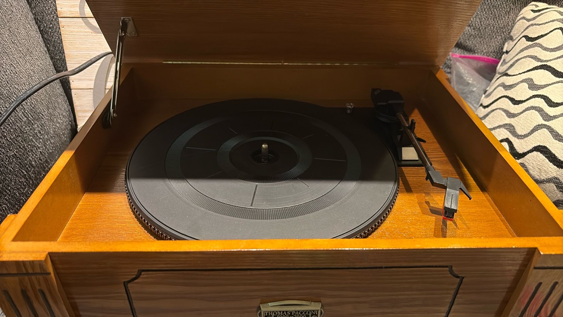 Thomas Pacconi Record Player