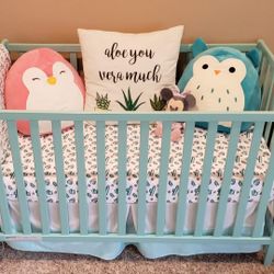 Baby Crib and Toddler Daybed
