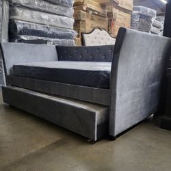New Twin Day Bed Both Mattress Included