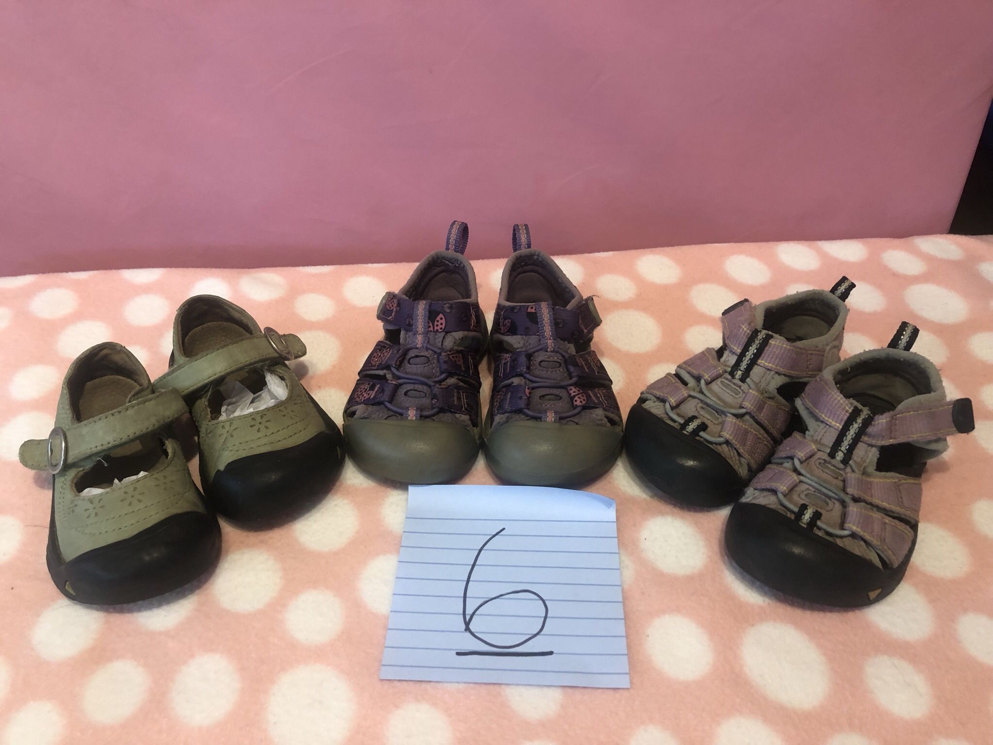 Size 6 Kids Keen Sandals
