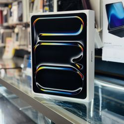 iPad Pro 13in M4 Chip WiFi Cell 1TB 