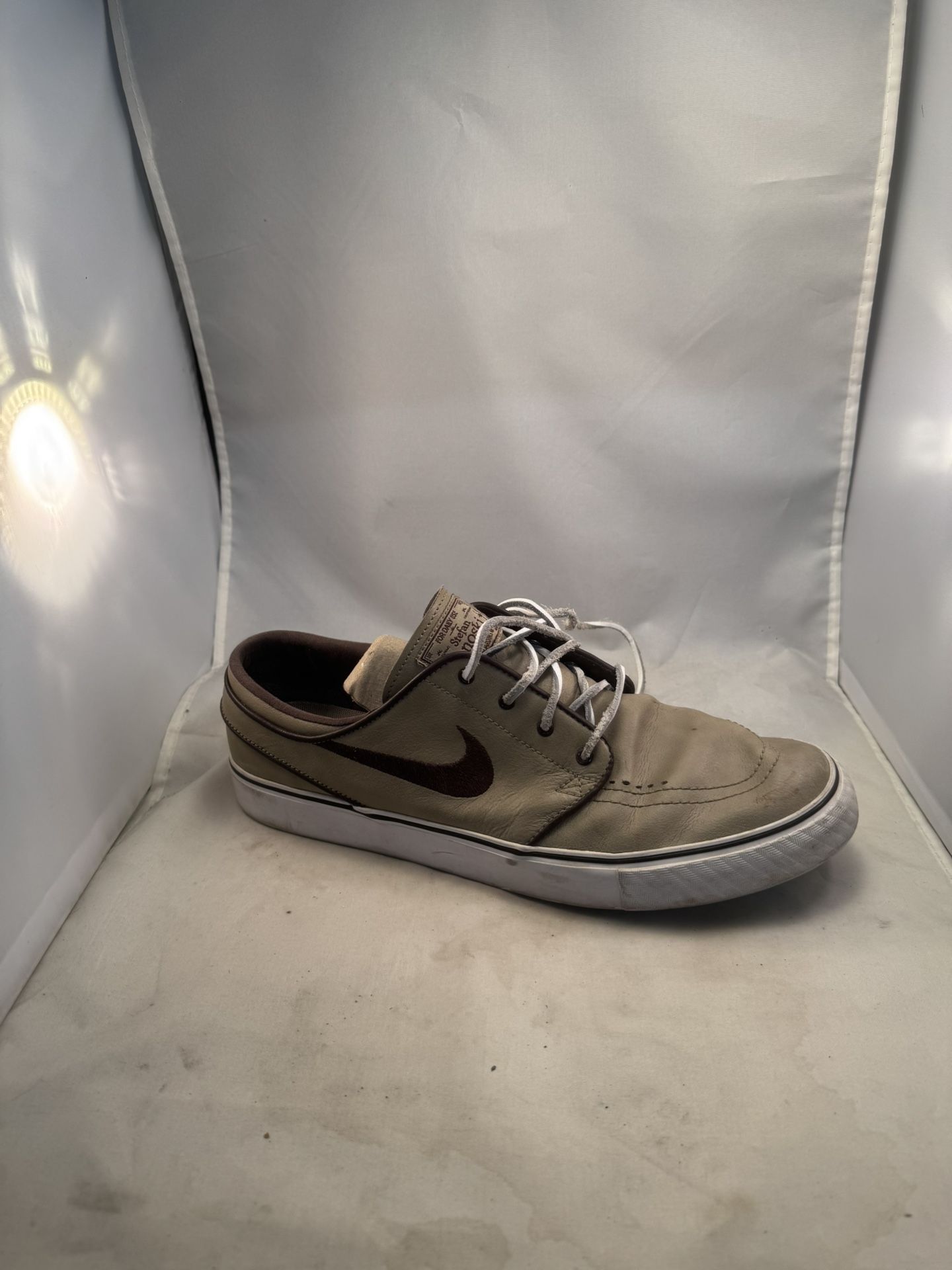 Nike Janoski Skateboarding Or Casual Shoes