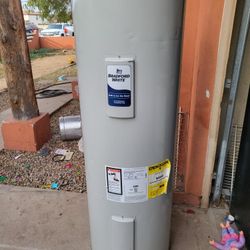 Electric Water Heater 50 Gal In Good Condition And Warranty Works Great 19th Ave And Baseline 
