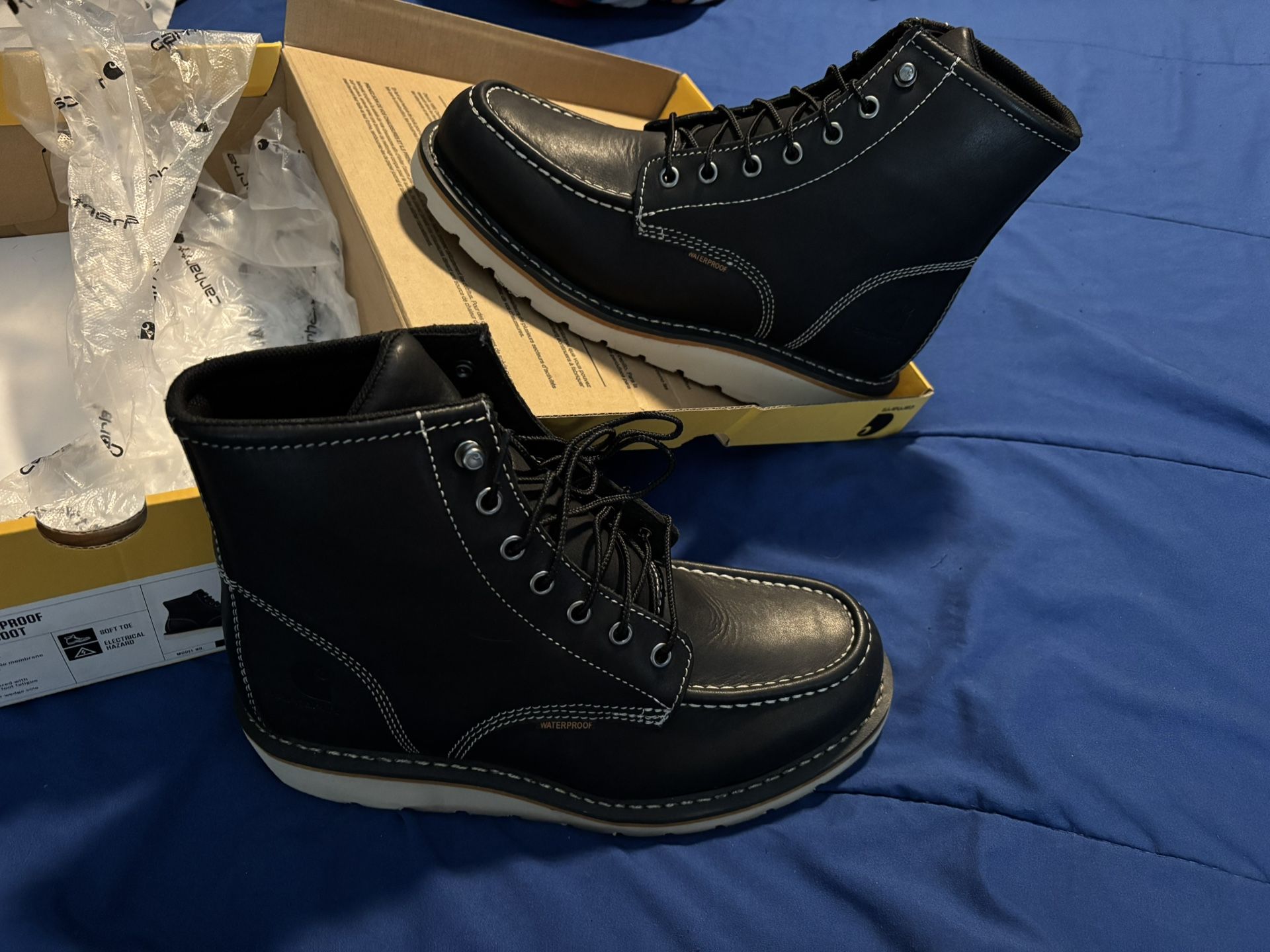 Carhart women’s waterproof 6 inch wedge boot size 9.5.