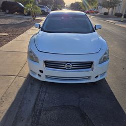 Nissan Maxima 2013