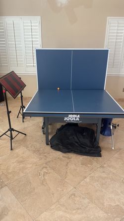 Joola Ping pong table with return board excellent condition