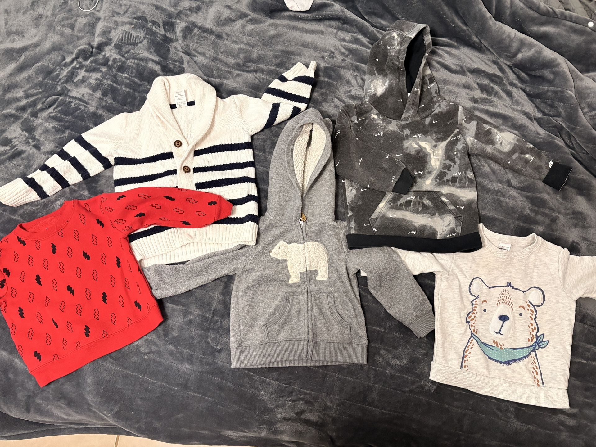5 Sweaters Boys 18 Mo - 2t