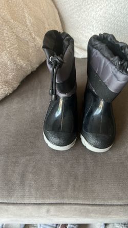 Boys snow boots