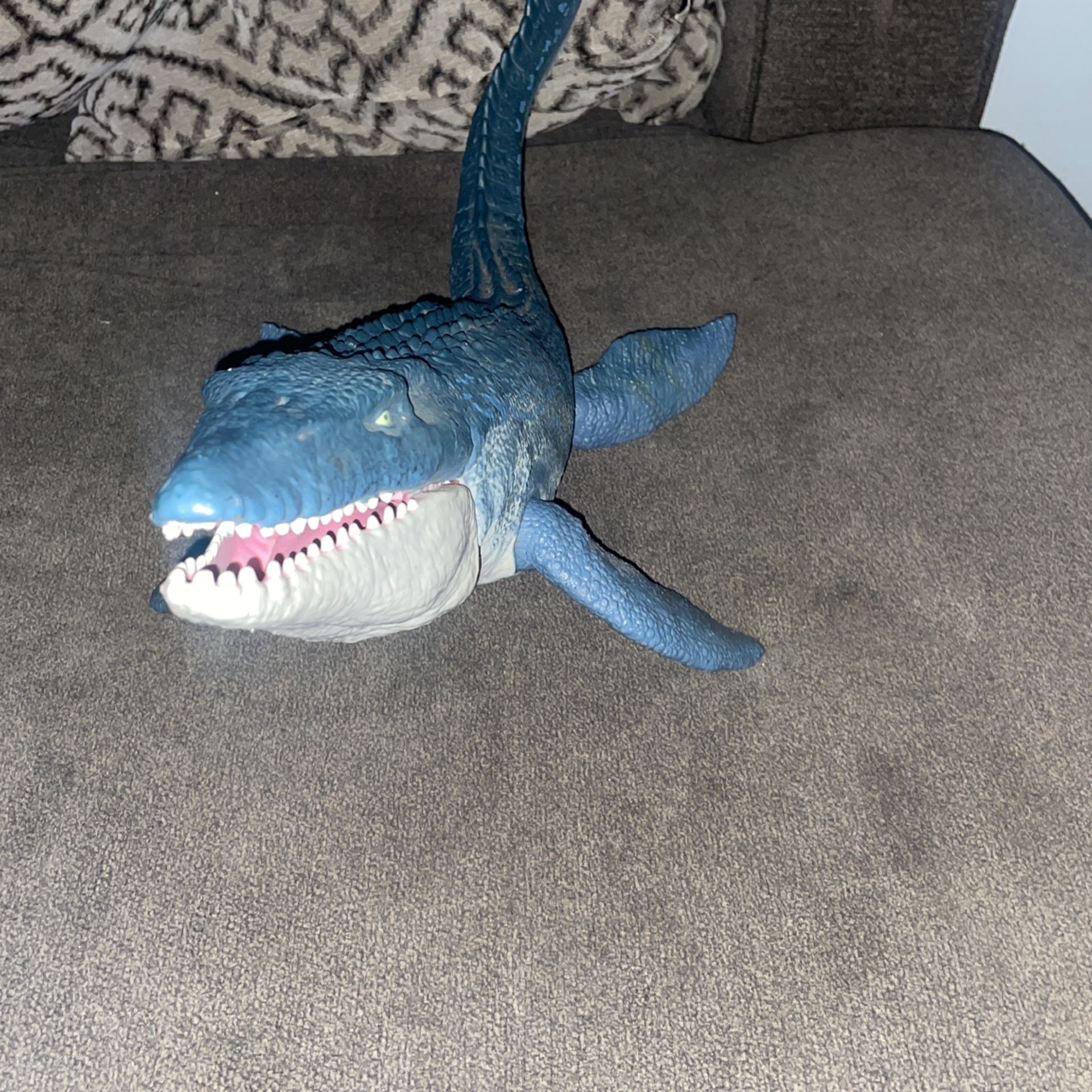 Mosasaurus Toy