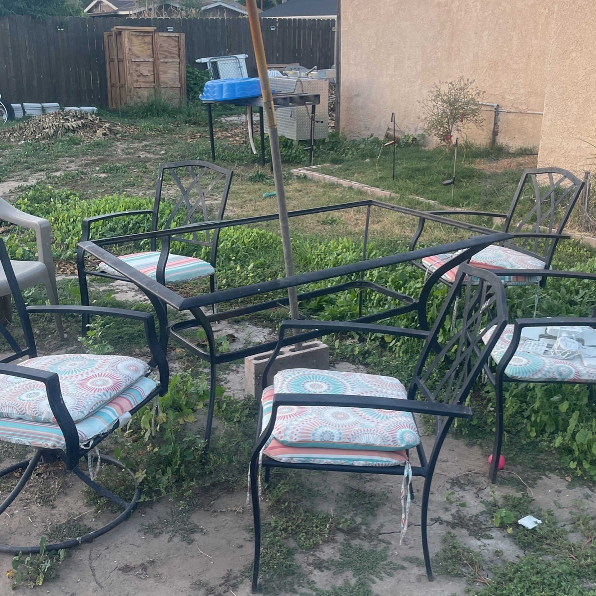 Free Patio Table for Sale in City Of Industry, CA OfferUp