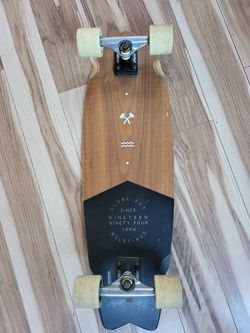 Globe Acland Walnut Cruiser Skateboard