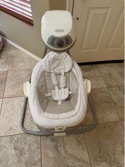 Graco DuetConnect LX seat & Bouncer
