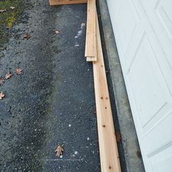 Free kindling cedar pieces