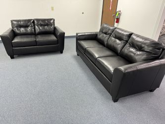 BLACK TOP GRAIN LEATHER SOFA AND LOVESEAT COUCH SET