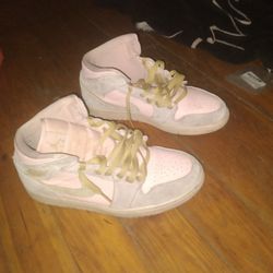 Jordan 1 Pink Brown /size 9.5