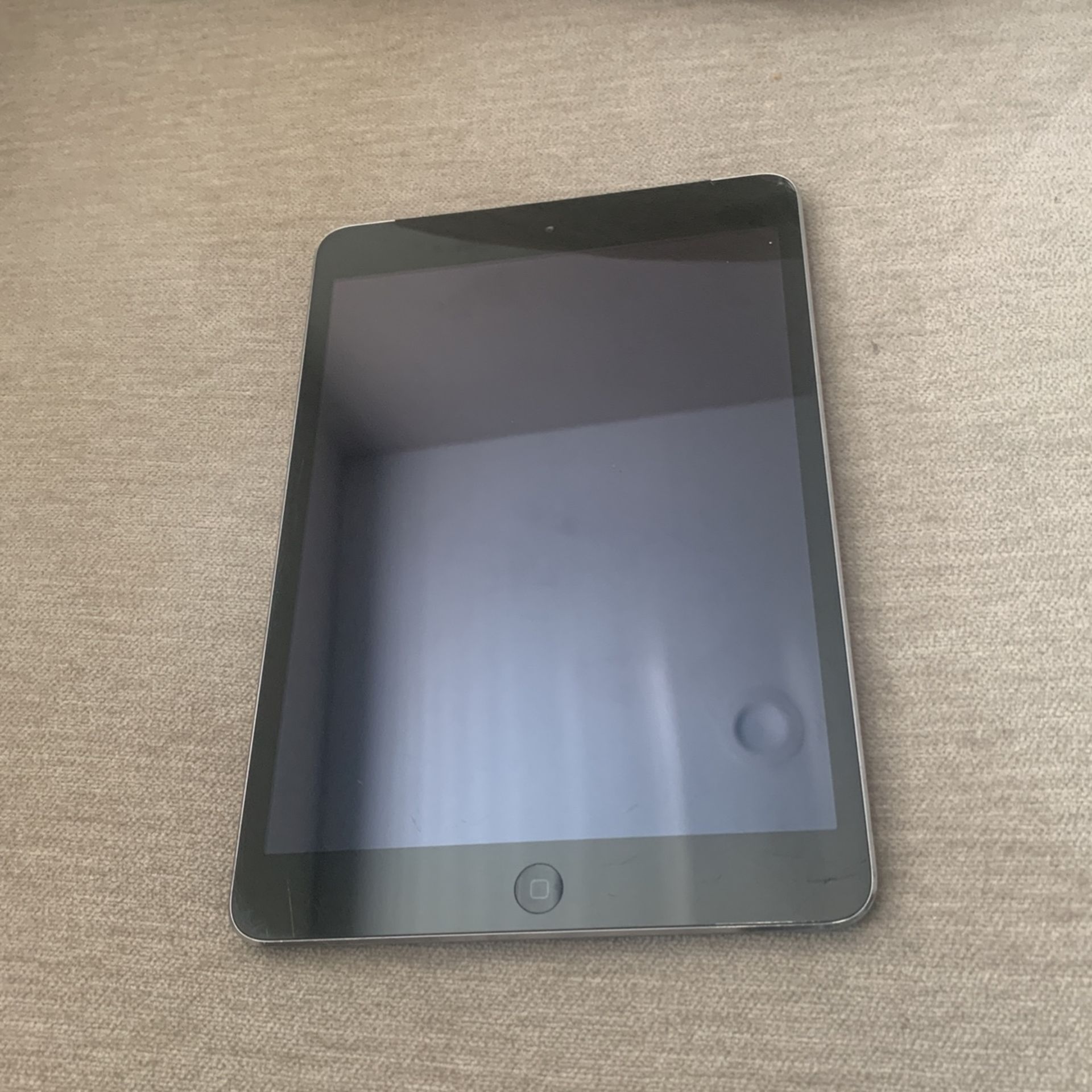 Apple iPad Air 9.7 