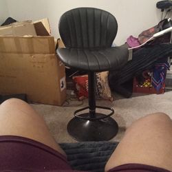 Adjustable Bar Stools 