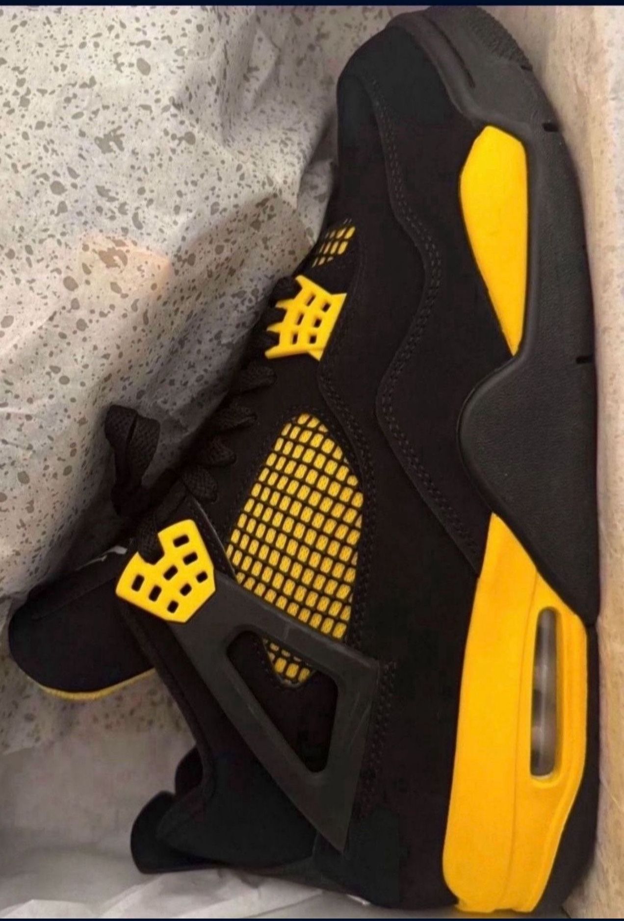 Nike Air Jordan Retro 4 Black Thunder
