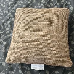 Threshold toss pillow