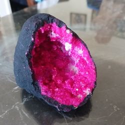 Geode Redish Pink