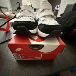 Toddler Nike Airmax