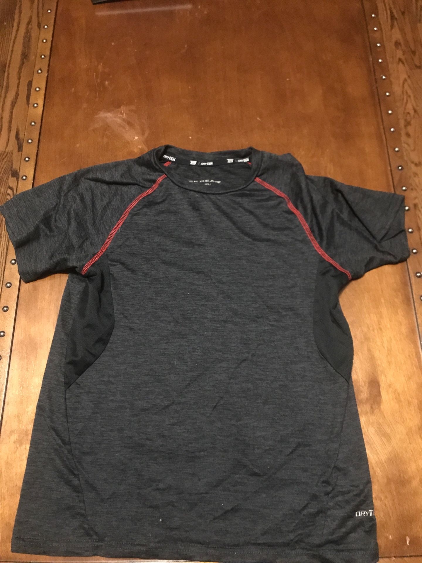 Boy’s size L Tek Gear dry fit T-shirt