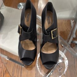 Michael Kors Size 9 High Heeled Shoes