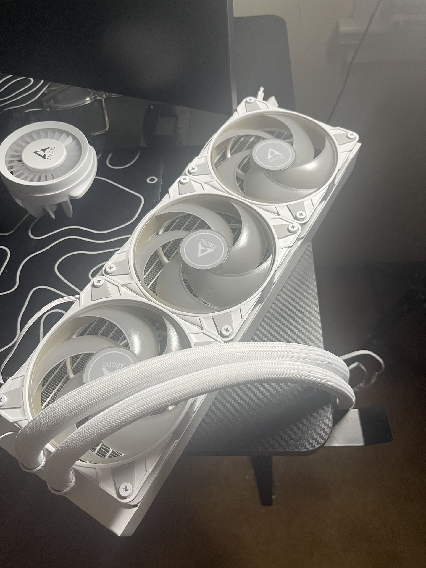 Arctic Liquid Freezer III 360 A-RGB Liquid cooler 