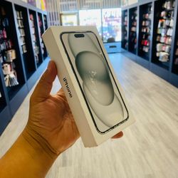 IPhone 15 plus 128GB unlocked