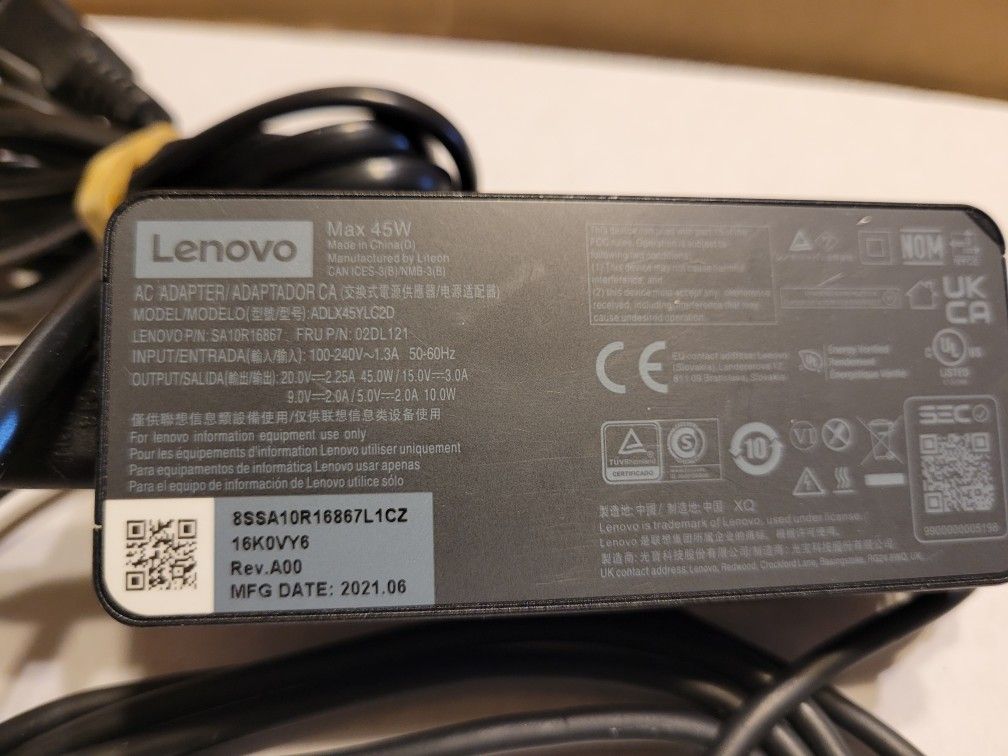 LENOVO. LAPTOP  CHARGER