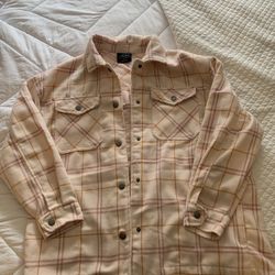 HFX Pink Striped Flannel – Heavy, Comfy & Gently Used. Size Medium
