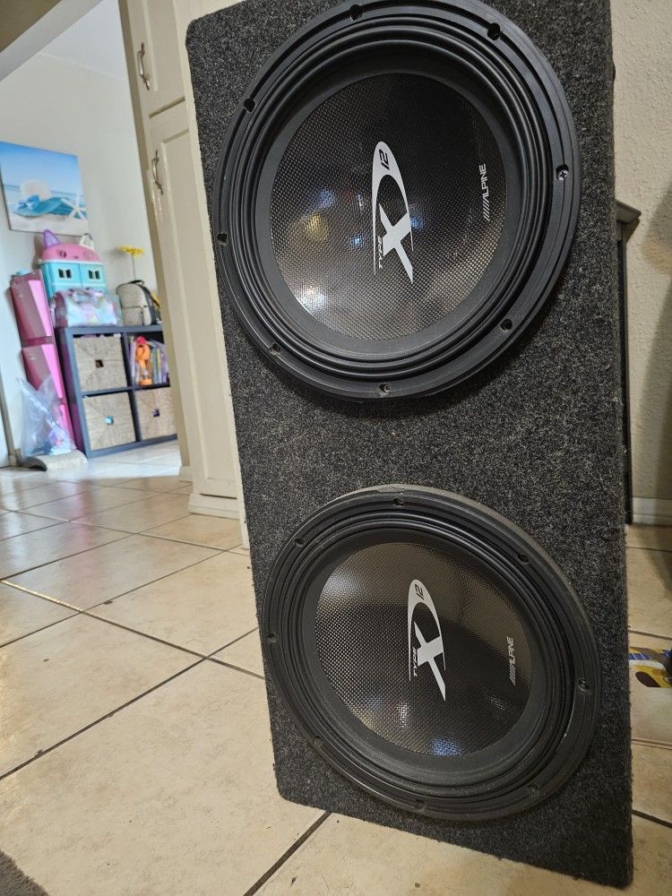 ALPINE TYPE X 12" SUBWOOFERS WITH SEALED BOX BRAND NEW