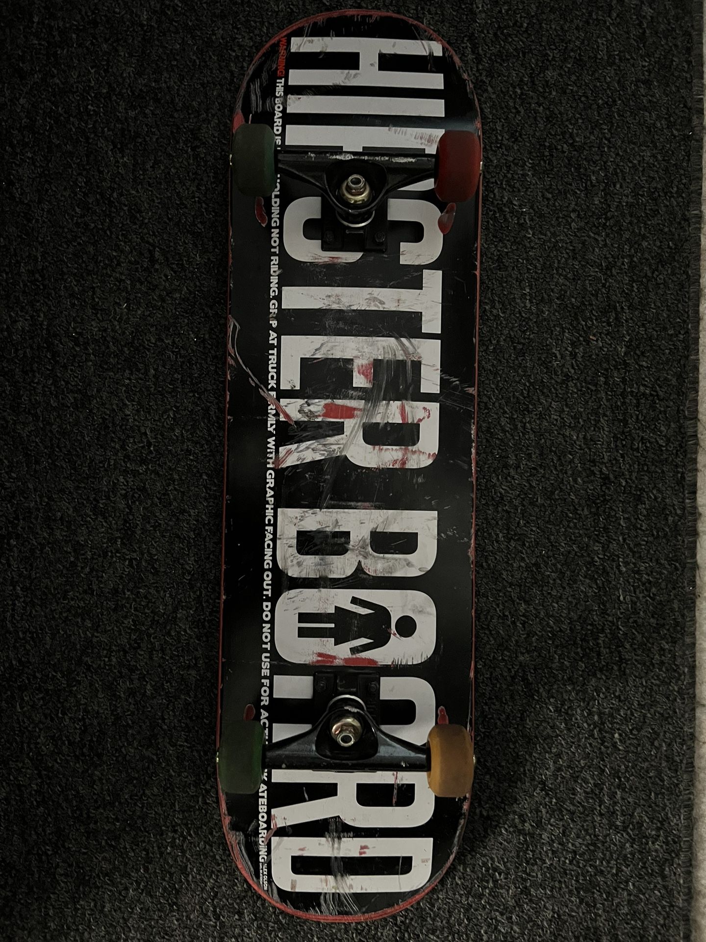 Skateboard: Girl Deck, Venture trucks, Hubba wheels And Bone Swiss Bearings