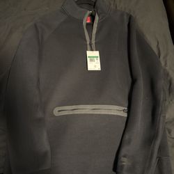 New Men’s Nike Tech Jacket 