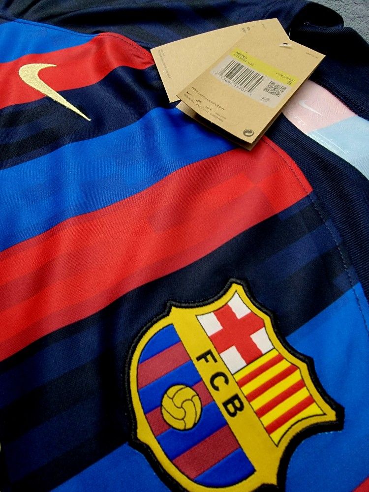 Nike Barcelona FC Jersey 2022 2023 L for Sale in Belleville, NJ - OfferUp