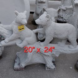  Garden Concrete Statue Primed  & Painted Grayish Color.