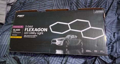 3 grid flexagon led utility light