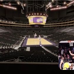 Golden State Warriors at Los Angeles Lakers