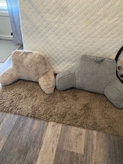 Bed rest pillows