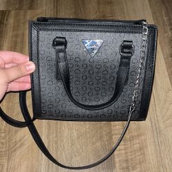 Small Guess Crossbody