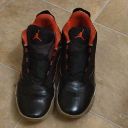 Jordan stay loyals