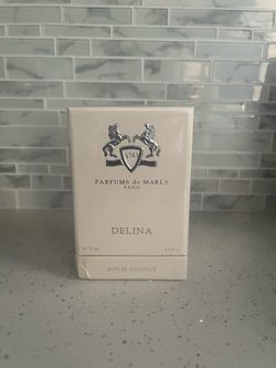Delina perfume