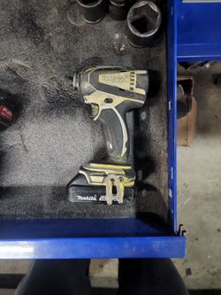 Makita 1/4 Impact Driver