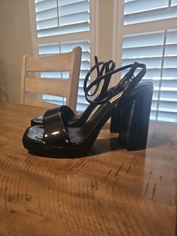 Steve madden heels size 8