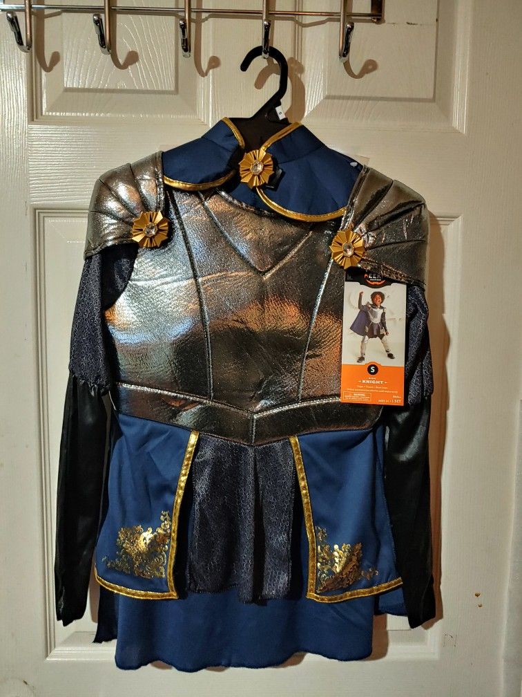 Knight Size (small) $15