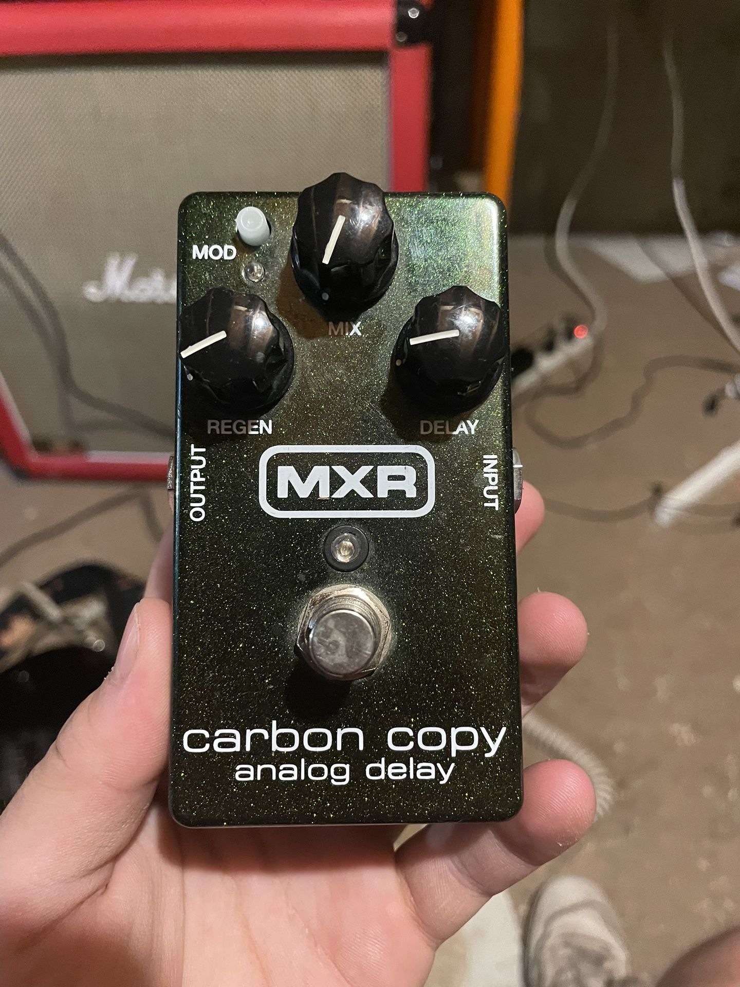 MXR CARBON COPY ANALOG DELAY