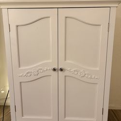 White Storage Free-Standing Cabinet 