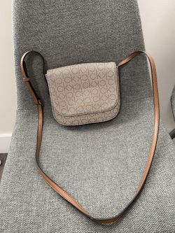 Hand Bag From Calvin Kline ! Open Box ( Ask For Price)